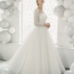 [Hot] Top 10+ mẫu váy cưới tay dài đẹp nhất mùa cưới 2023