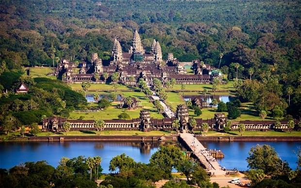 Khám phá đền Angkor Wat – Kỳ quan thế giới ở Campuchia và những điều độc đáo có thể bạn chưa biết