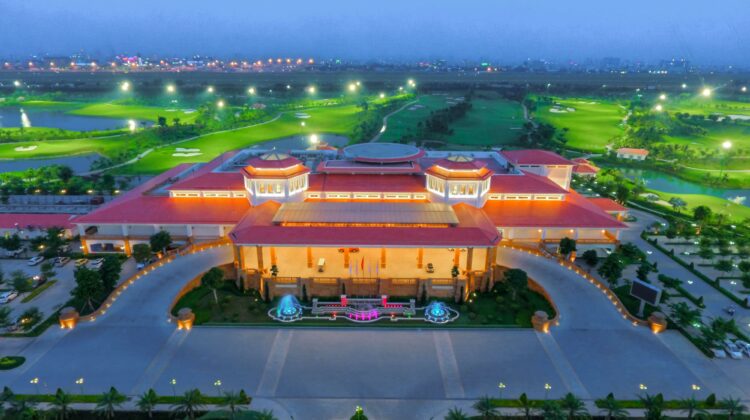 Trung Tâm Hội nghị - Tiệc Cưới Long Biên Palace - Tân Sơn Nhất Golf
