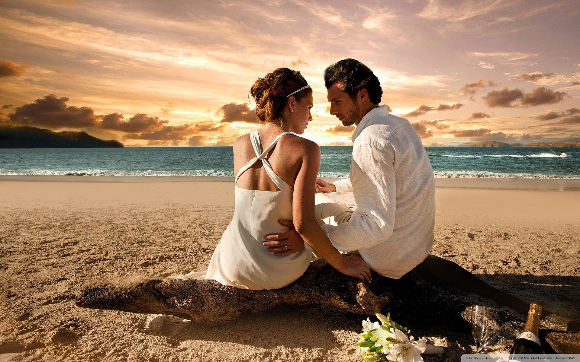 Vì sao Tuần trăng mật lại gọi là Honeymoon?